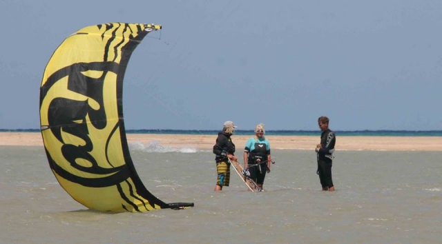 curso de kitesurf en b1 kiteboarding
